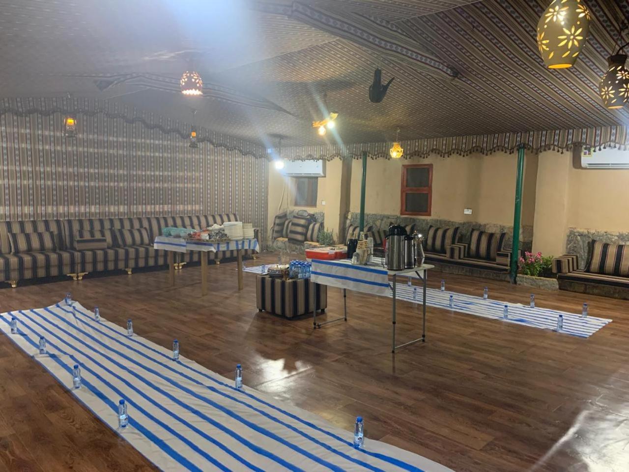 بيت نُزل السلام Bait Salam Inn Al Ḩamrāʼ Bagian luar foto